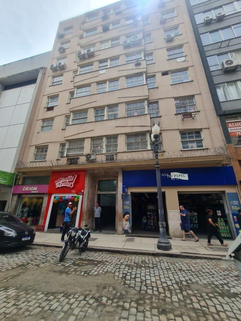 Sala - 30 m² - Centro Histórico — foto 1