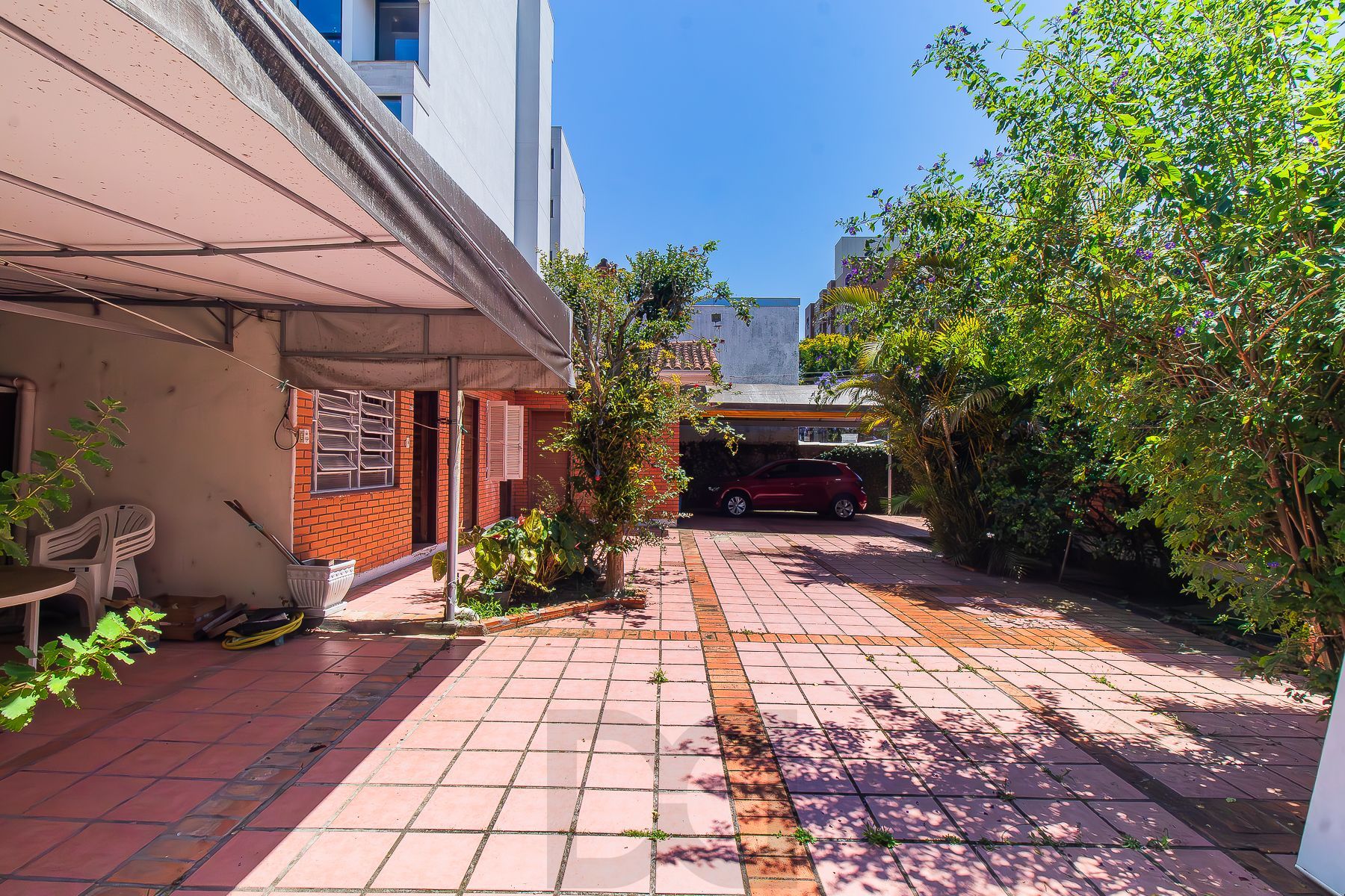 Casa com 5 dormitórios e muito mais — foto 33