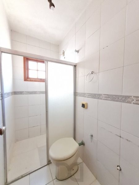 Casa de 3 dormitórios, apenas uma quadra da Av. Edgar Pires de Castro — foto 10