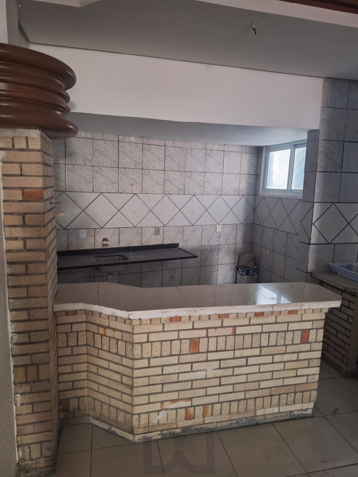 Prédio comercial com 3 andares — foto 13