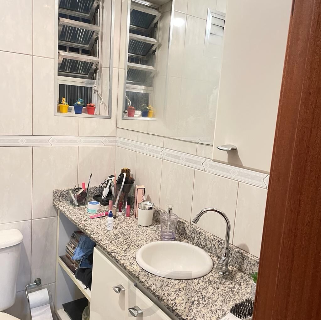 Apartamento dois dormitórios, com duas vagas escrituras ( tipo Box) — foto 5
