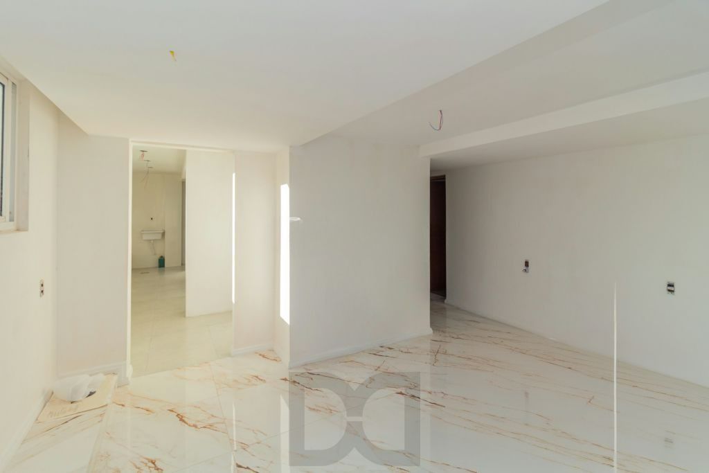 Excelente Apartamento 3 Dormitórios , 149 m², Avenida Borges de Medeiros !!! Valor Imperdível!! — foto 3