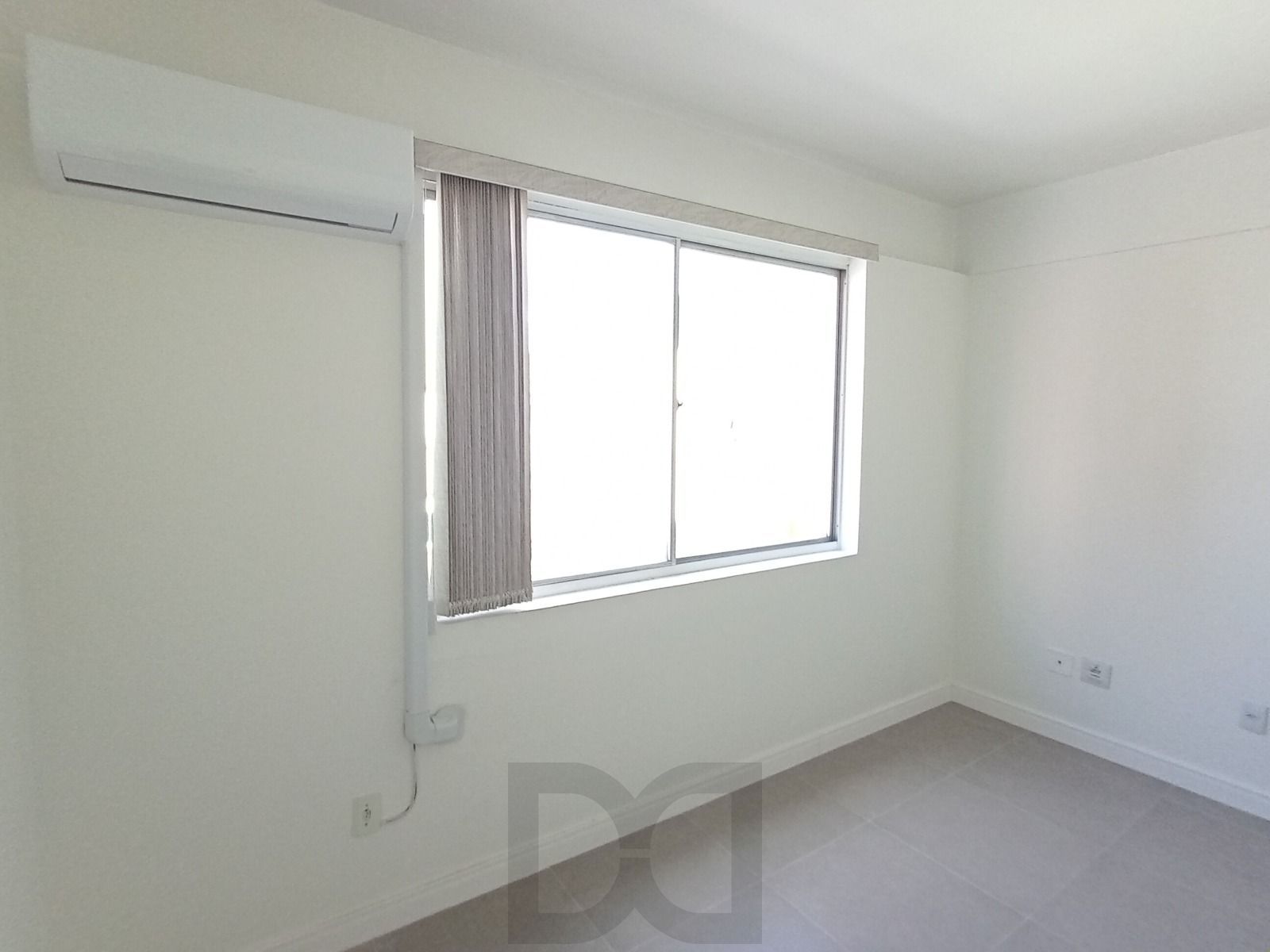 Excelente Sala (dividida em 2 ambientes) no coração do Menino Deus!! Toda estrutura por apenas R$ 170.000,00!! — foto 16