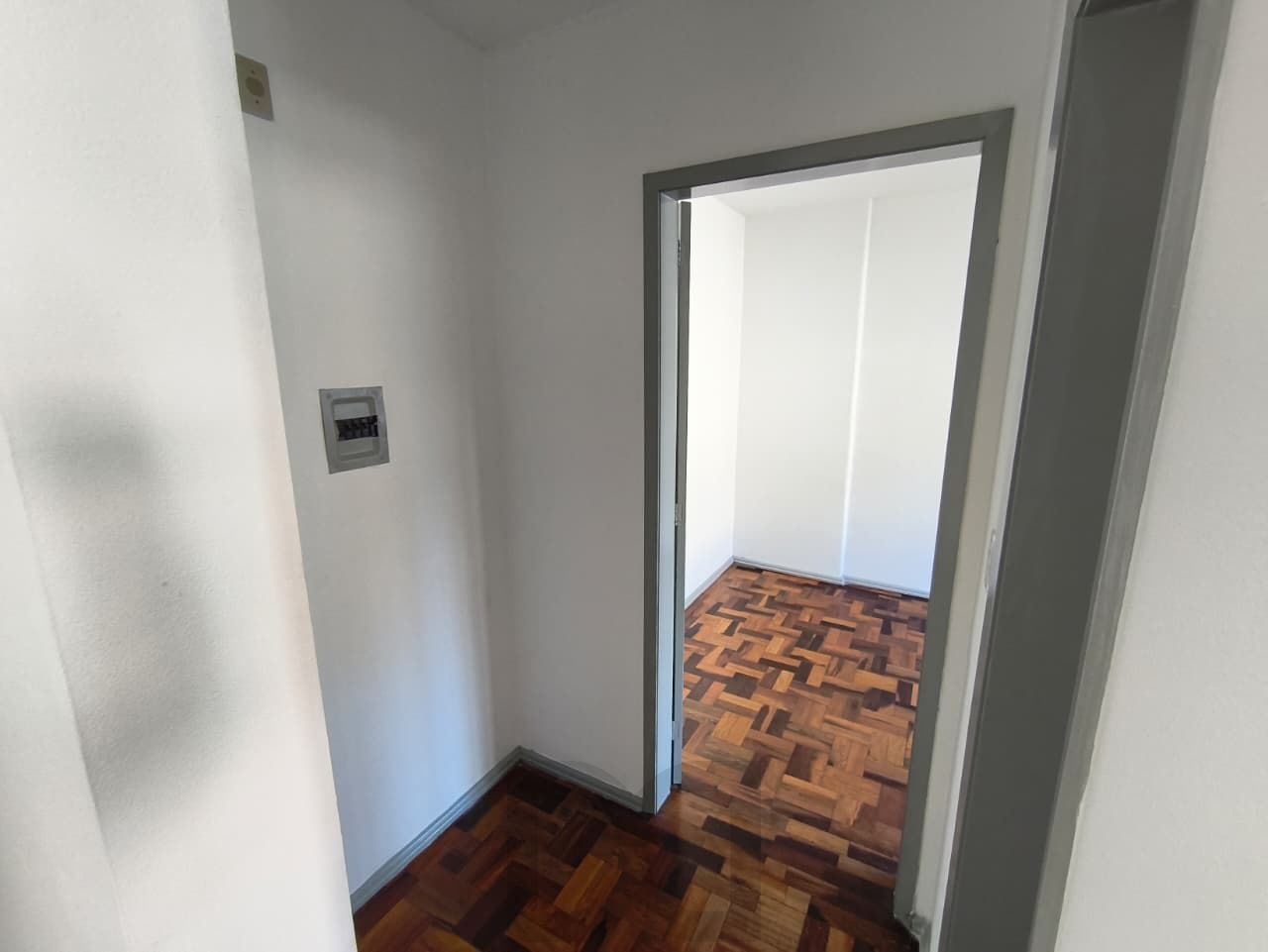 APARTAMENTO DE 1 DORMITÓRIO NO MENINO DEUS — foto 6