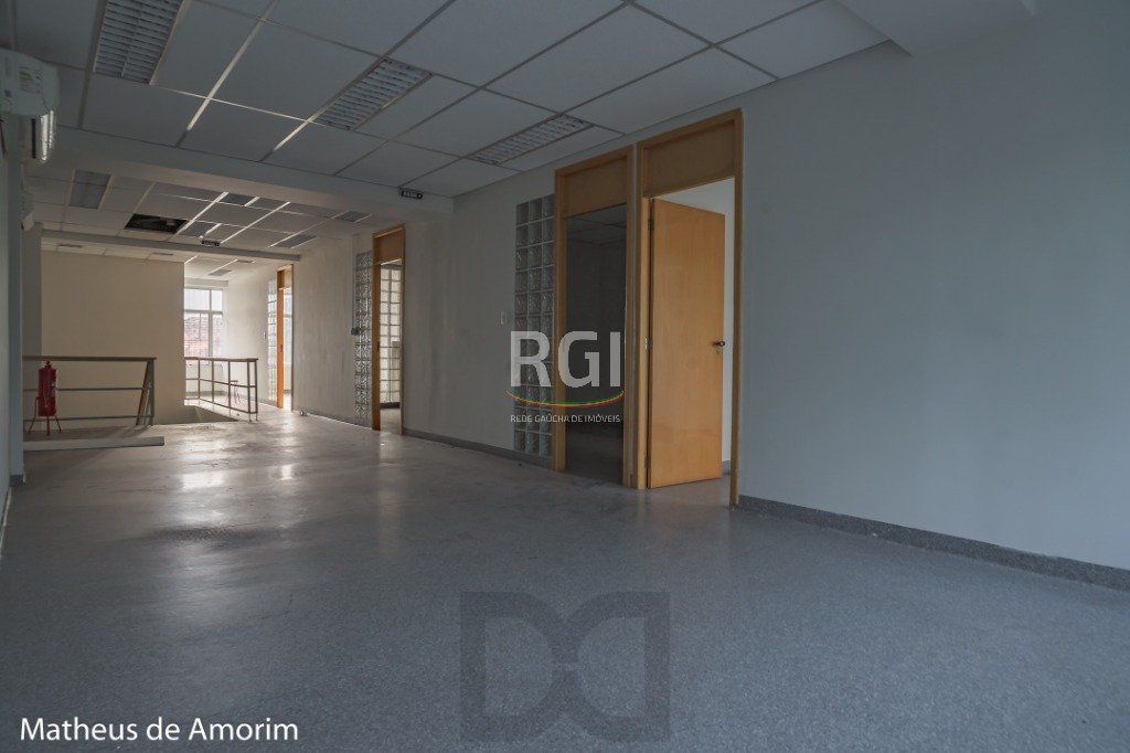 Loja para Venda - 253.09m², 0 dormitórios, Auxiliadora — foto 1