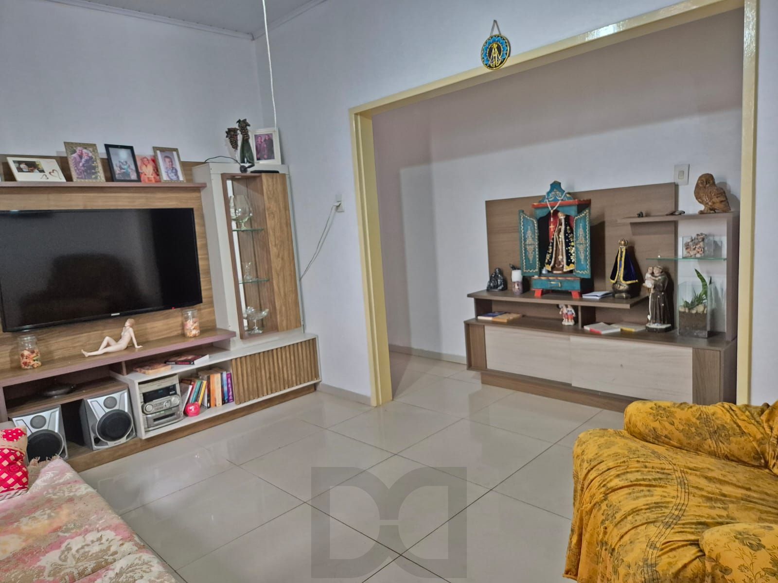 Casa térrea com pátio aos fundos — foto 2