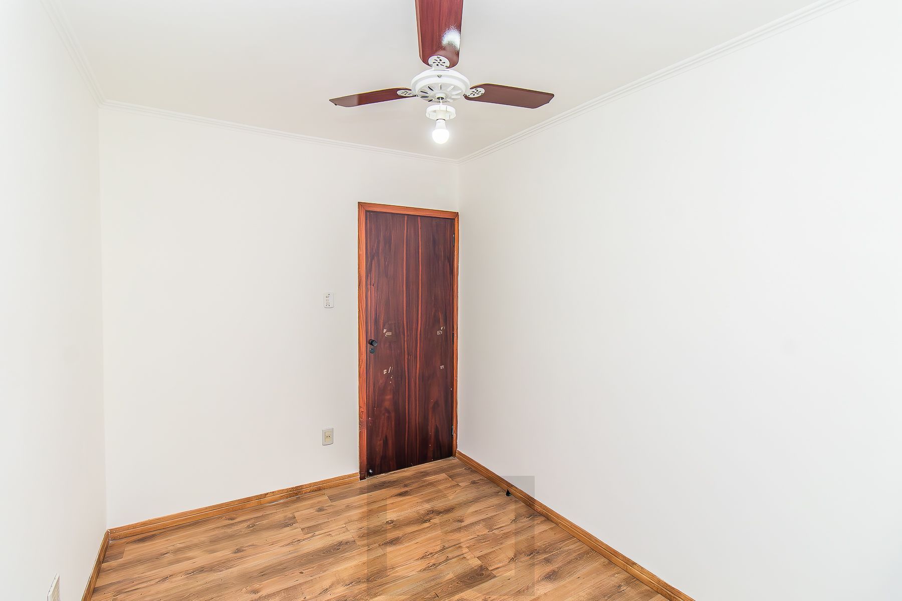 Quarto 1 (Leste)