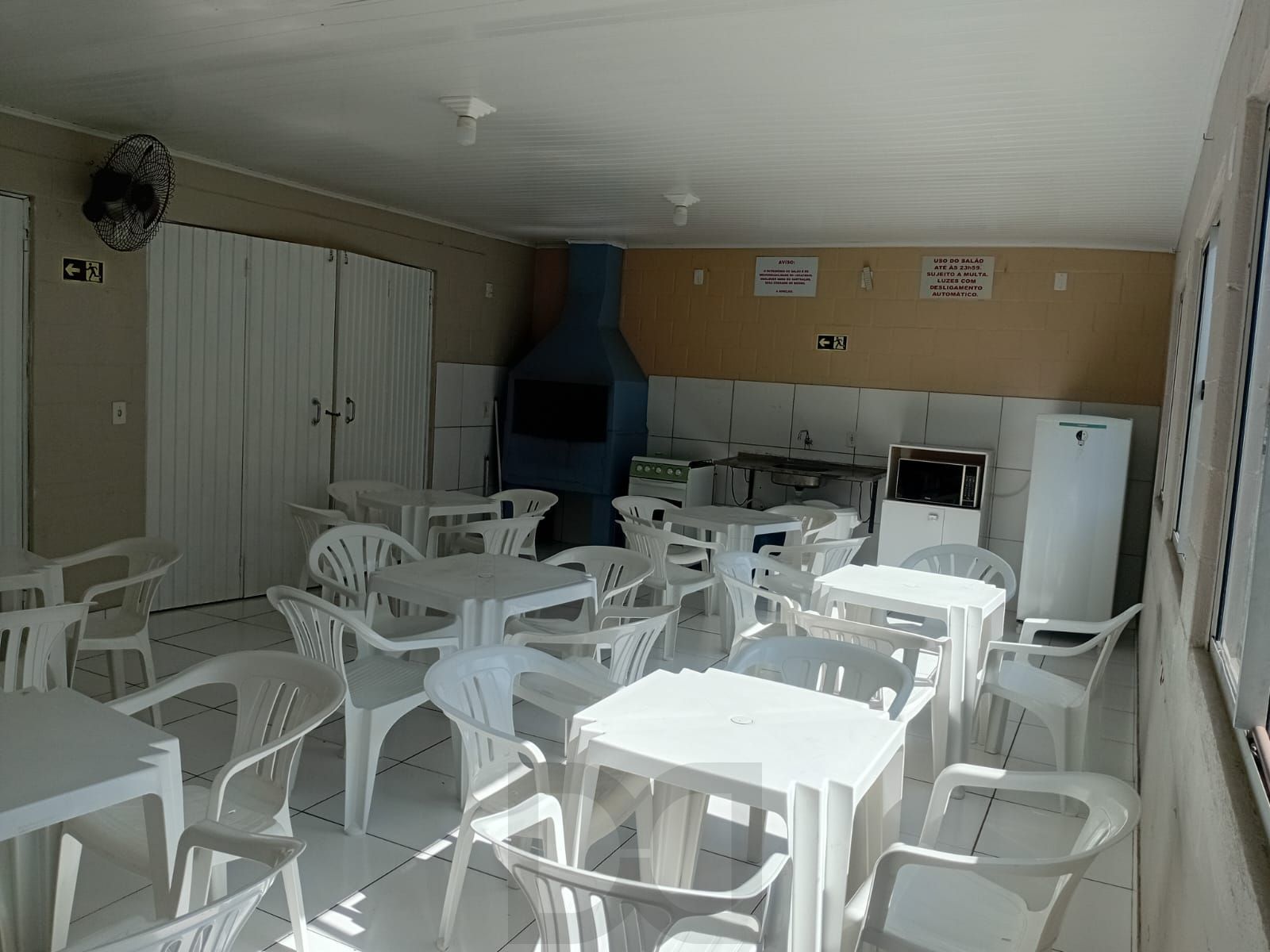 Apartamento 2 Dormitórios — foto 28