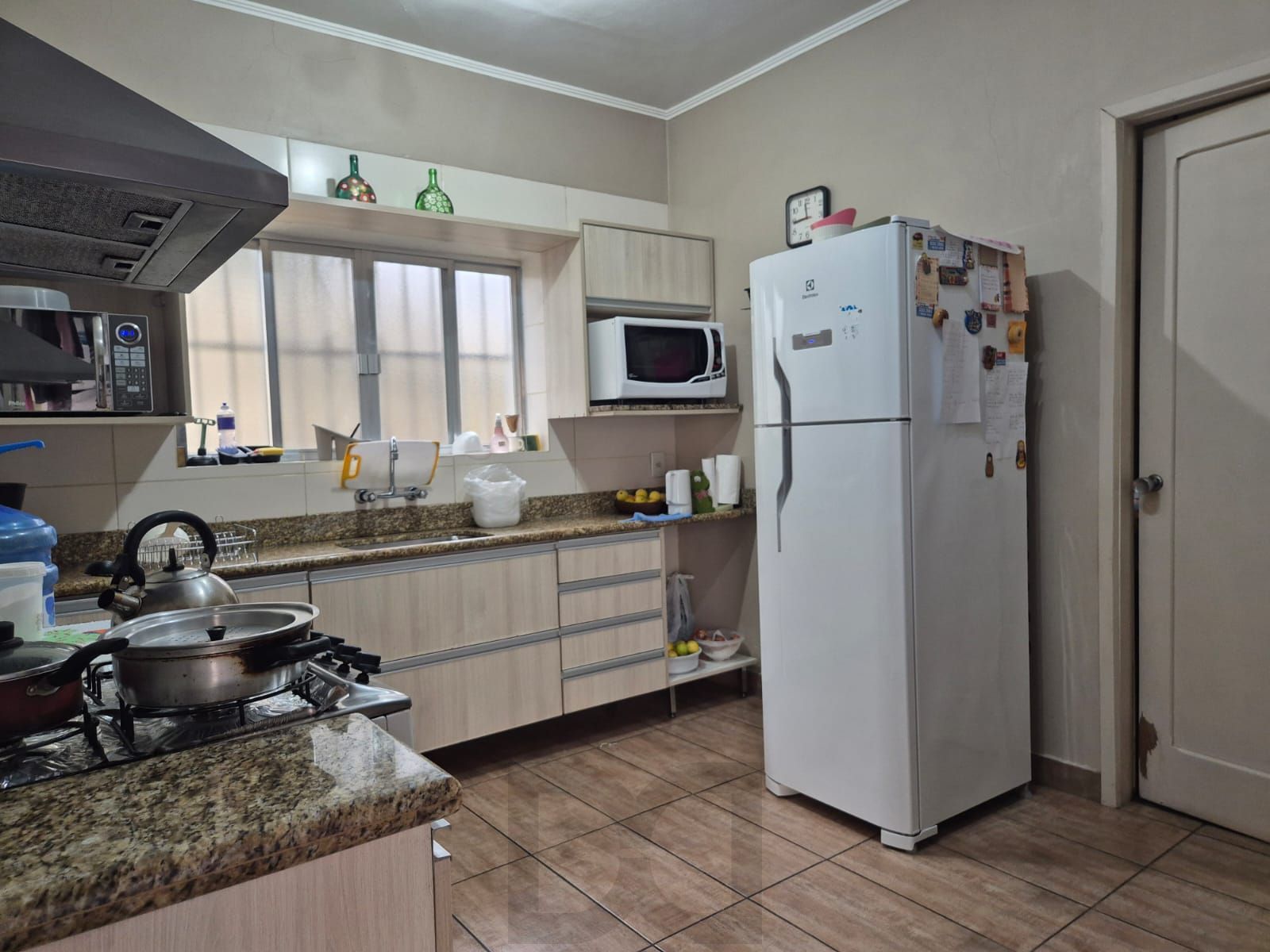 Terreno com 2 casas, totalizando 434,72m2. Excelente lotalização no coração do Menino Deus — foto 10