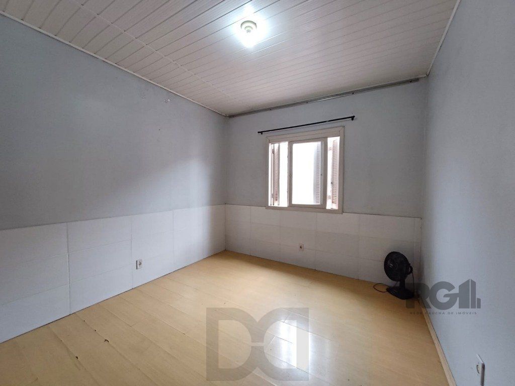 Casa térrea com edícula aos fundos — foto 4