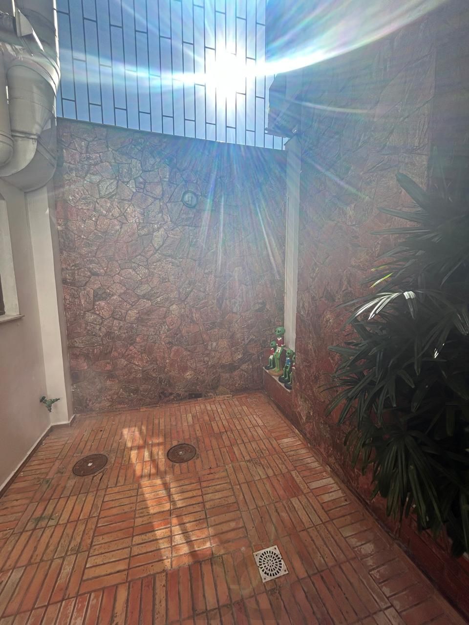 CASA -4 DORM. -com 2 suítes - 3 BOX- 297,18 m² - MENINO DEUS — foto 13