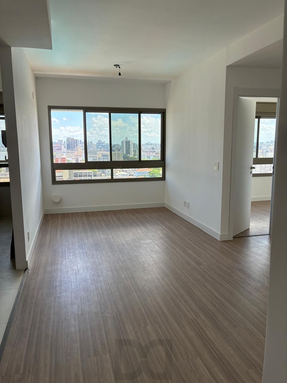 Lindo imóvel 2 dormitórios, 1 suíte, 64 m2, vaga de garagem no bairro Praia de Belas — foto 49