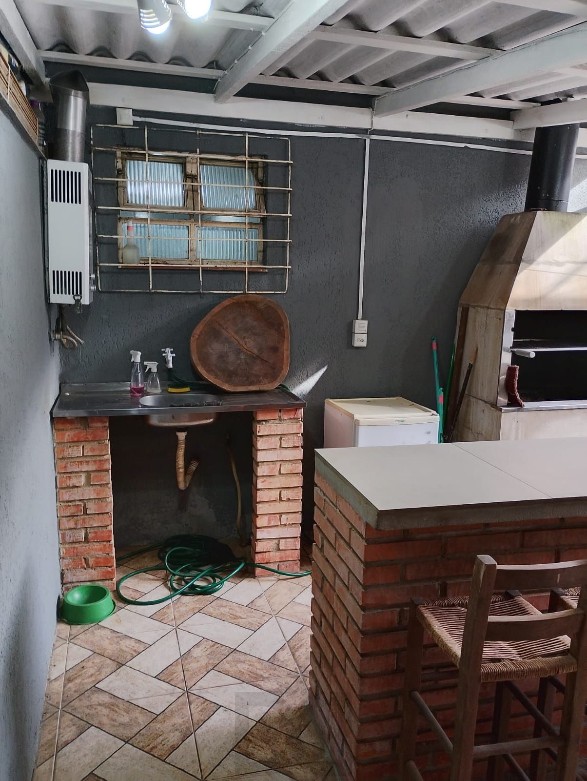 Apartamento Térreo, 02 dormitórios, 60,59m2 área privativa, quiosque com churrasqueira, Menino Deus — foto 30