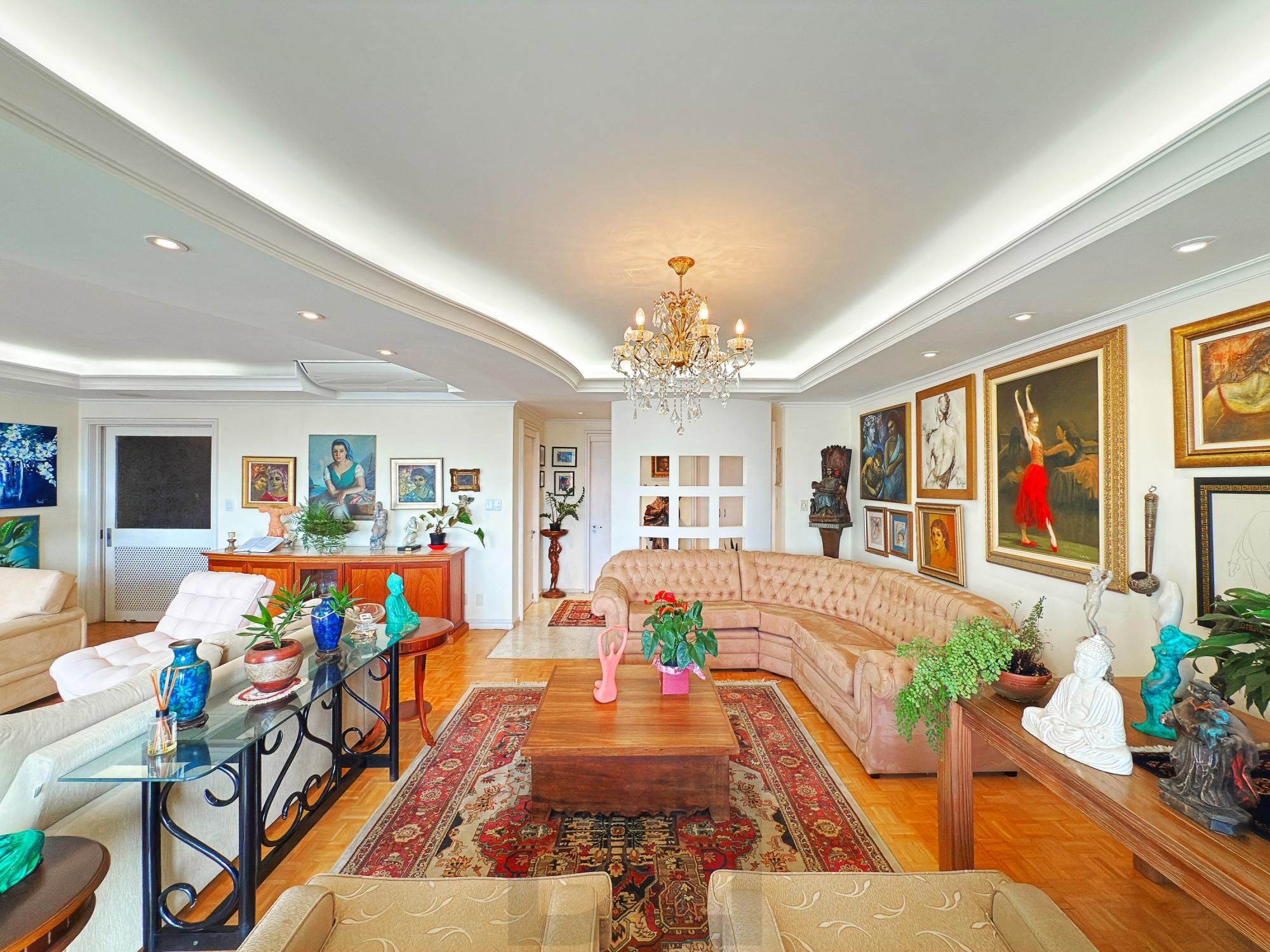 231,8 m², 3 dormitórios com suíte, 1 vaga — foto 8