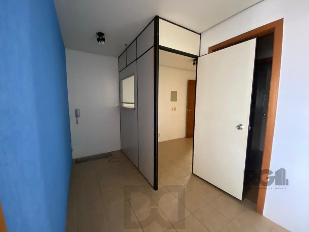 conjunto/sala - 41,66 m² - Menino Deus — foto 12