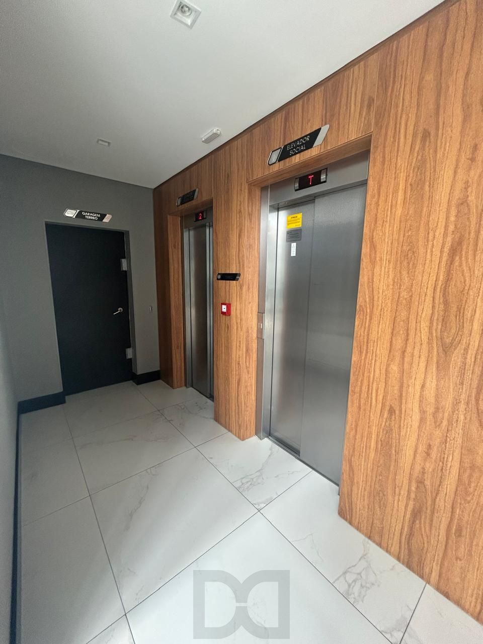 APARTAMENTO 3 D-1 suíte-vaga dupla / 102,90 m² -STA. TEREZA — foto 36