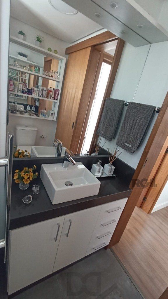 APARTAMENTO - 2 dorms. - 63,73 m² - CIDADE BAIXA — foto 12