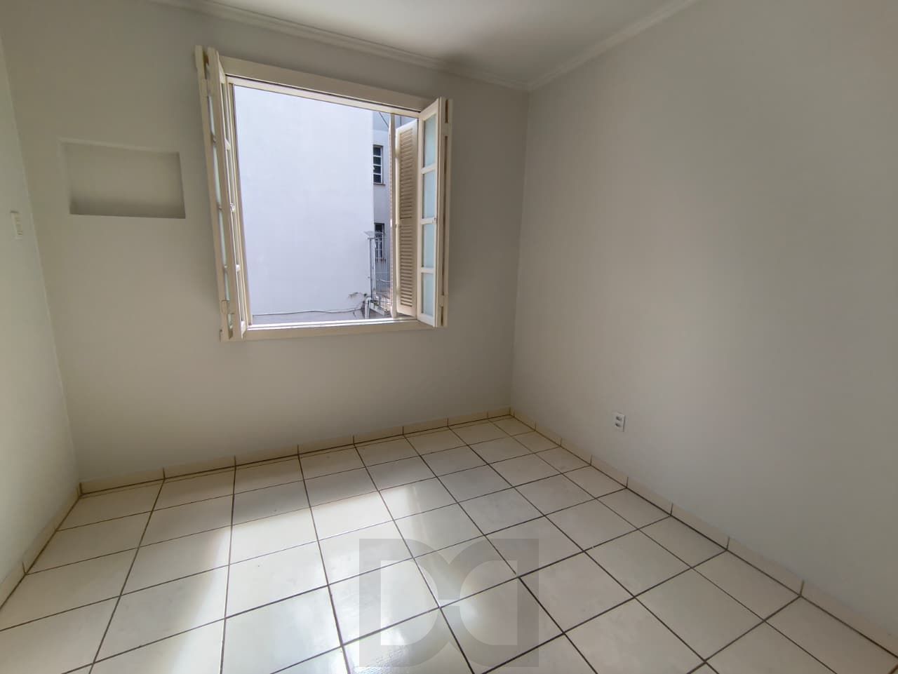 Apartamento de 2 Dormitórios na Getúlio Vargas - Menino Deus — foto 9