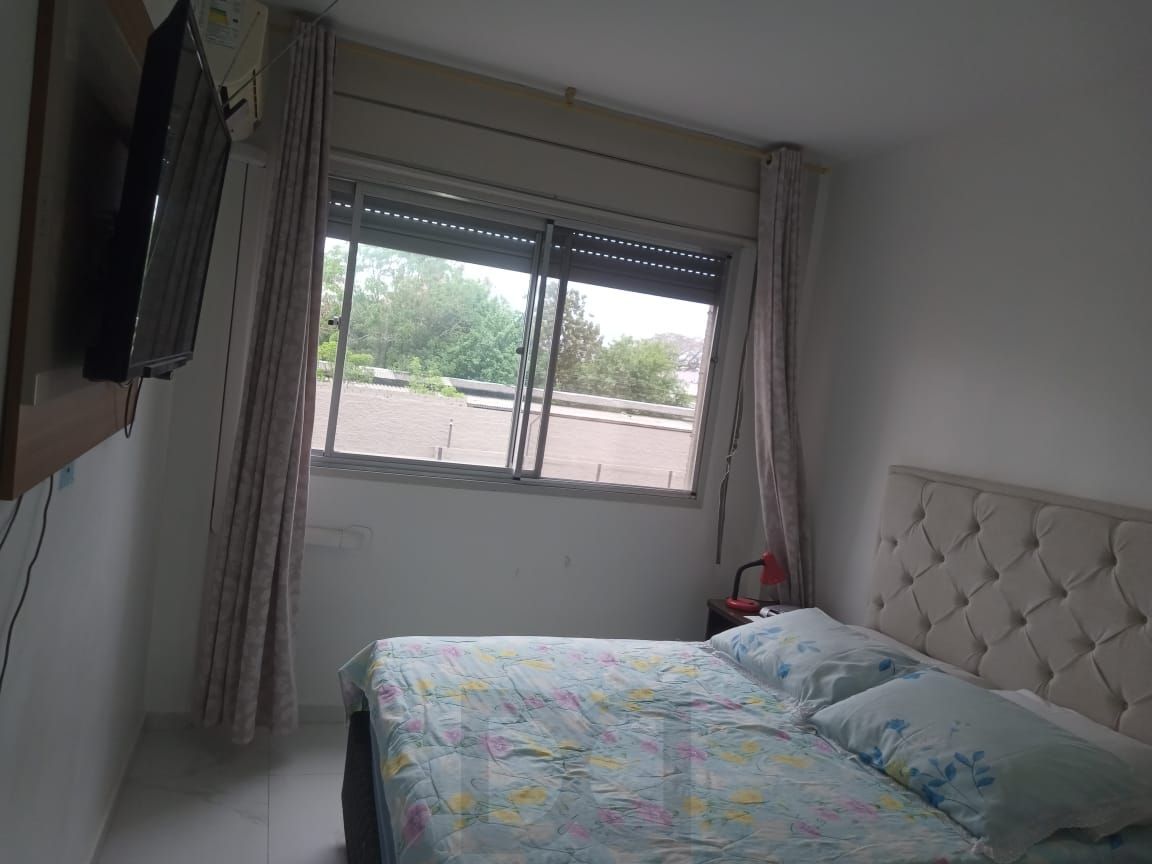 Apartamento três dormitórios, vaga rotativa Bairro Cristal — foto 4