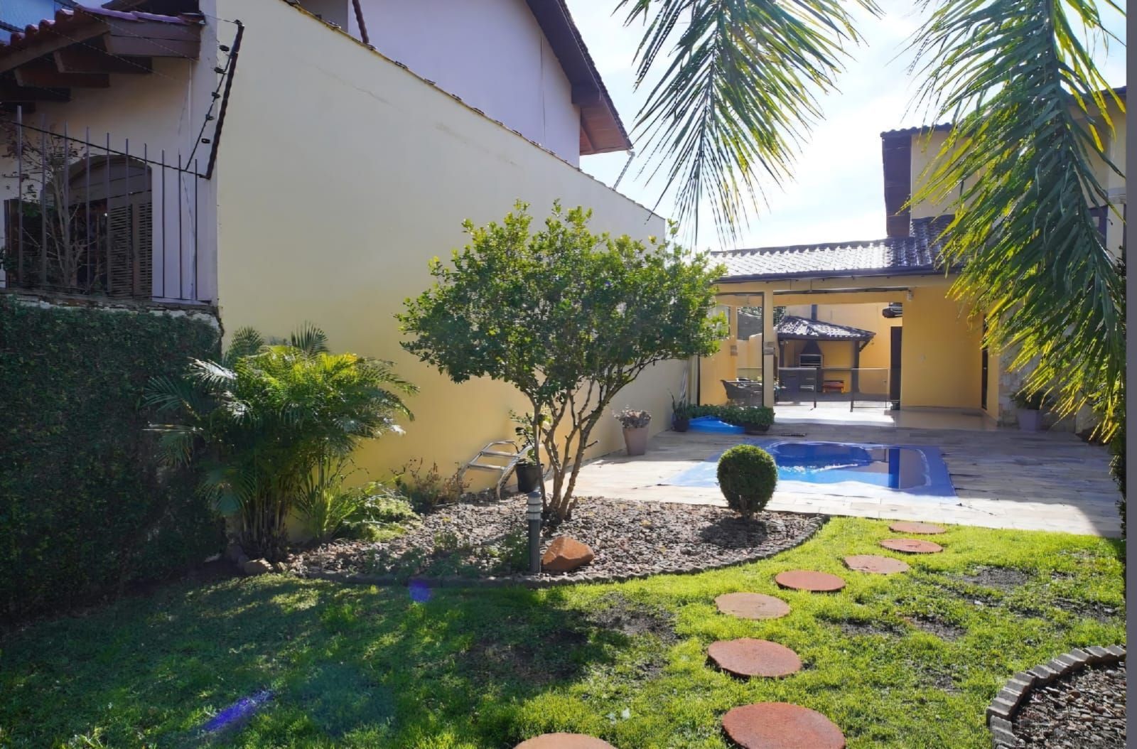 Casa com Piscina - no Partenon — foto 2