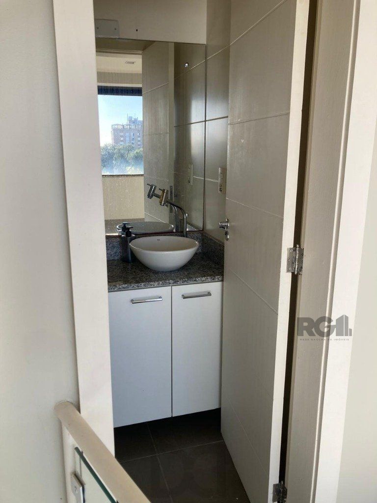 APARTAMENTO DE COBERTURA - 2 dorms. - 1 vaga - 118,02 m² - MENINO DEUS — foto 46