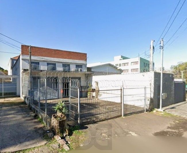 Casa Comercial com 196m³ no Passo D'Areia — foto 1