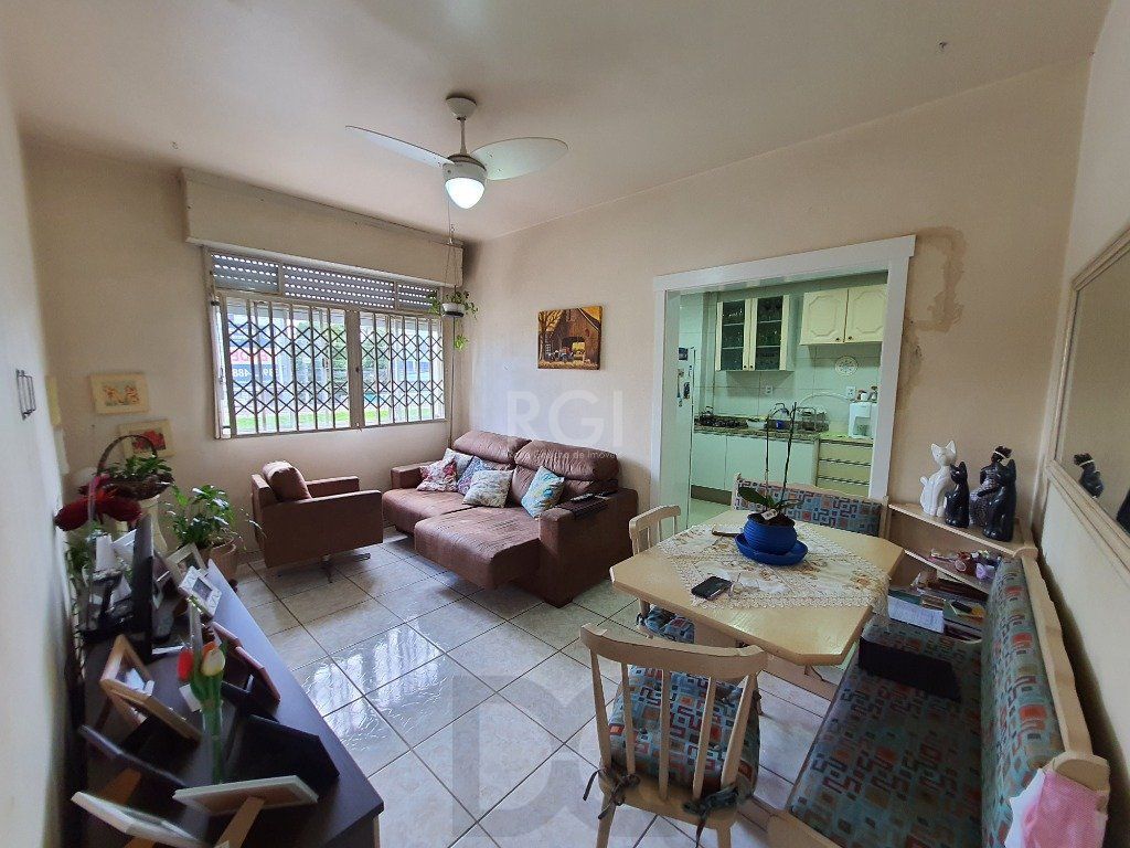 Apartamento para Venda - 62.2m², 2 dormitórios, sendo 1 suites, 1 vaga - Praia de Belas — foto 2