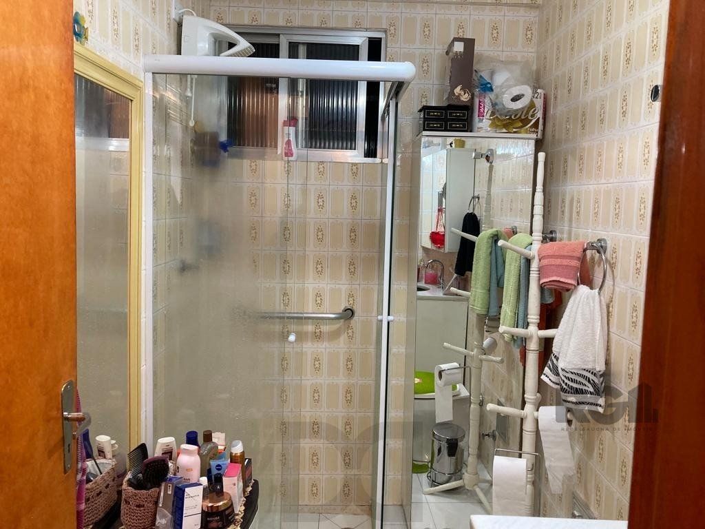 APARTAMENTO - 1 dormitório - 41,69 m² - PRAIA DE BELAS — foto 21
