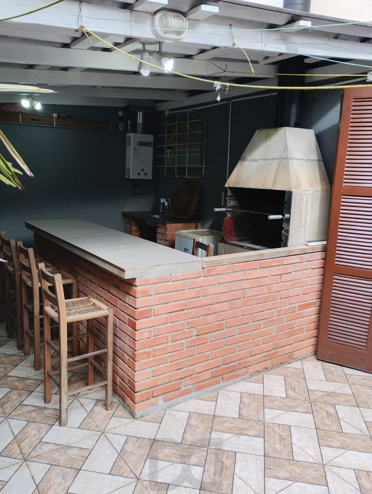 Apartamento Térreo, 02 dormitórios, 60,59m2 área privativa, quiosque com churrasqueira, Menino Deus — foto 25