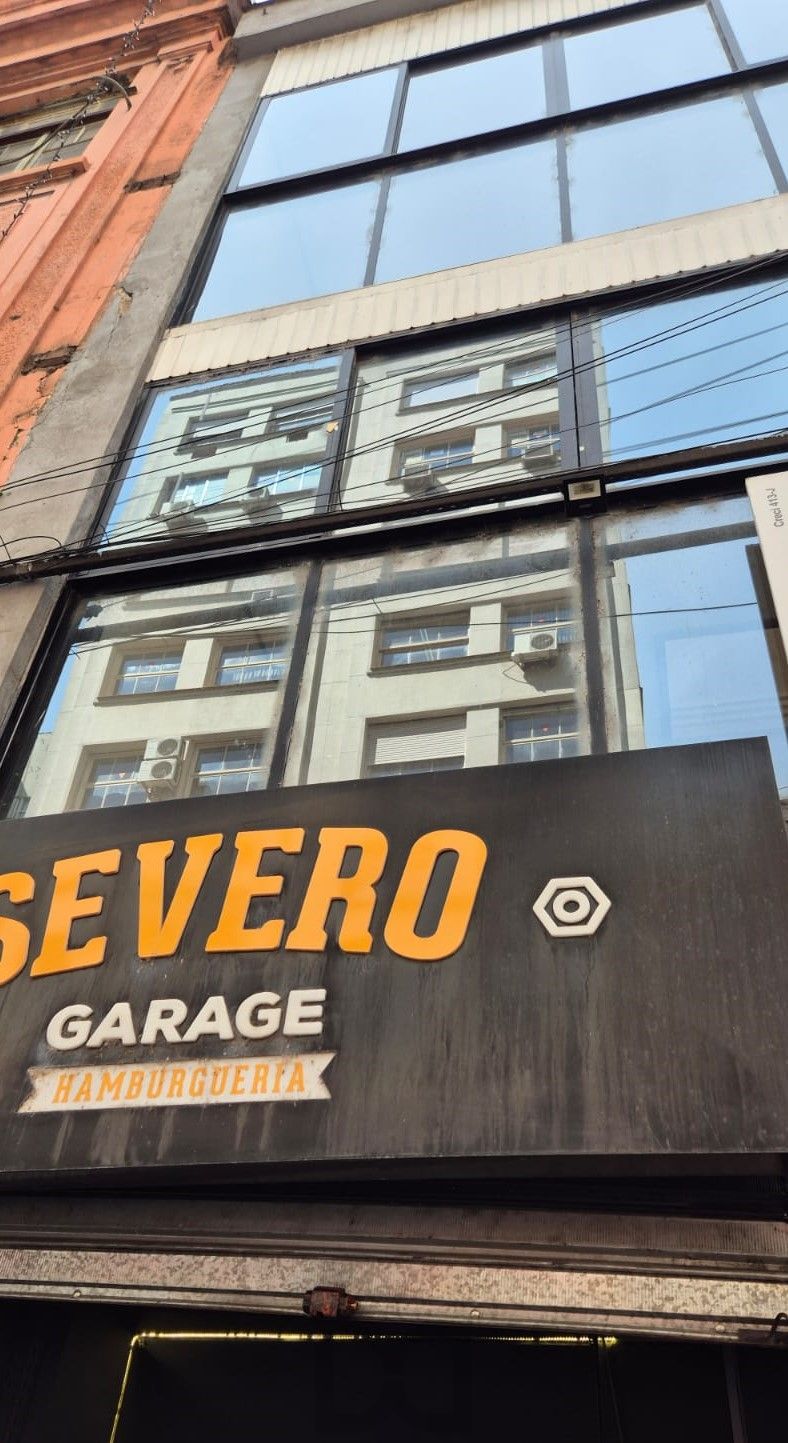 Prédio comercial com 3 andares — foto 25