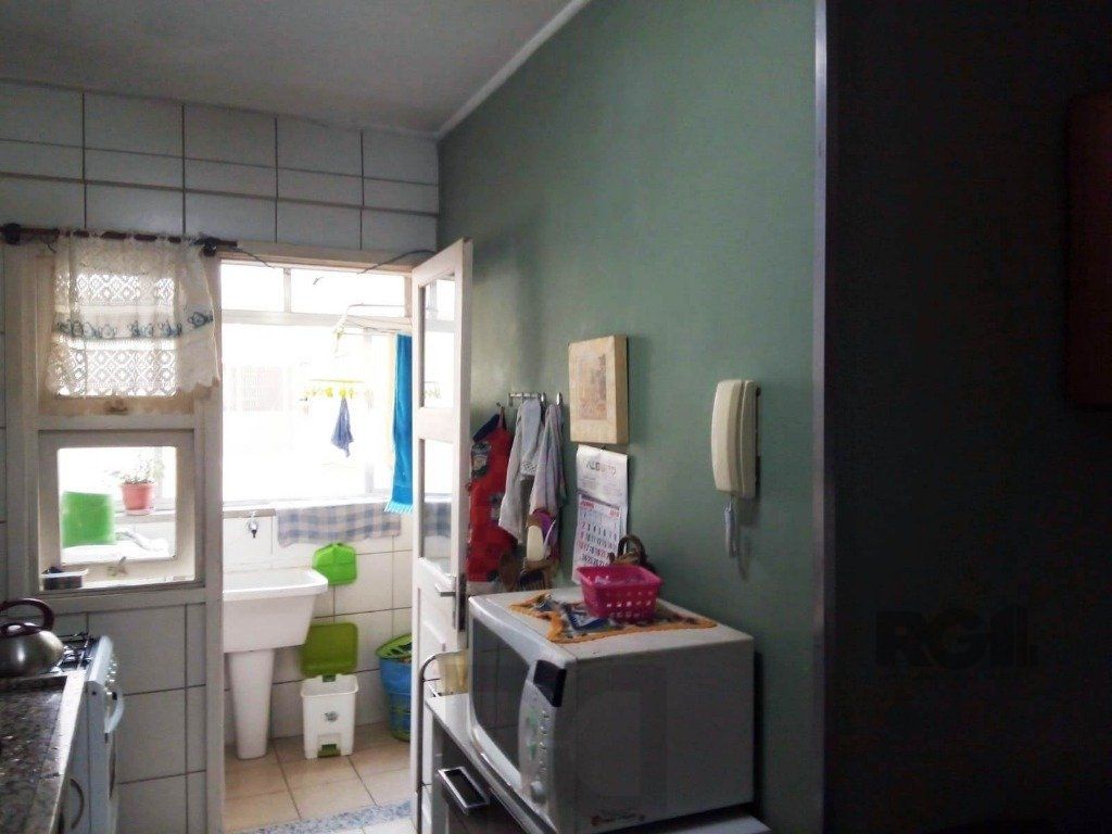 APARTAMENTO - 2 dorms.  70,20 m² - MENINO DEUS — foto 6