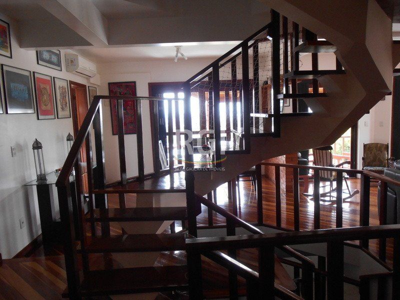 Casa para Venda - 430m², 3 dormitórios, sendo 1 suites, 2 vagas - Vila Nova — foto 11