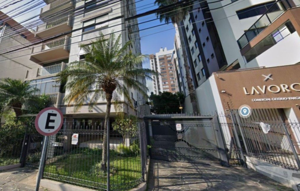 Apartamento 3 dormitórios com vaga na Getúlio Vargas - Menino Deus — foto 26