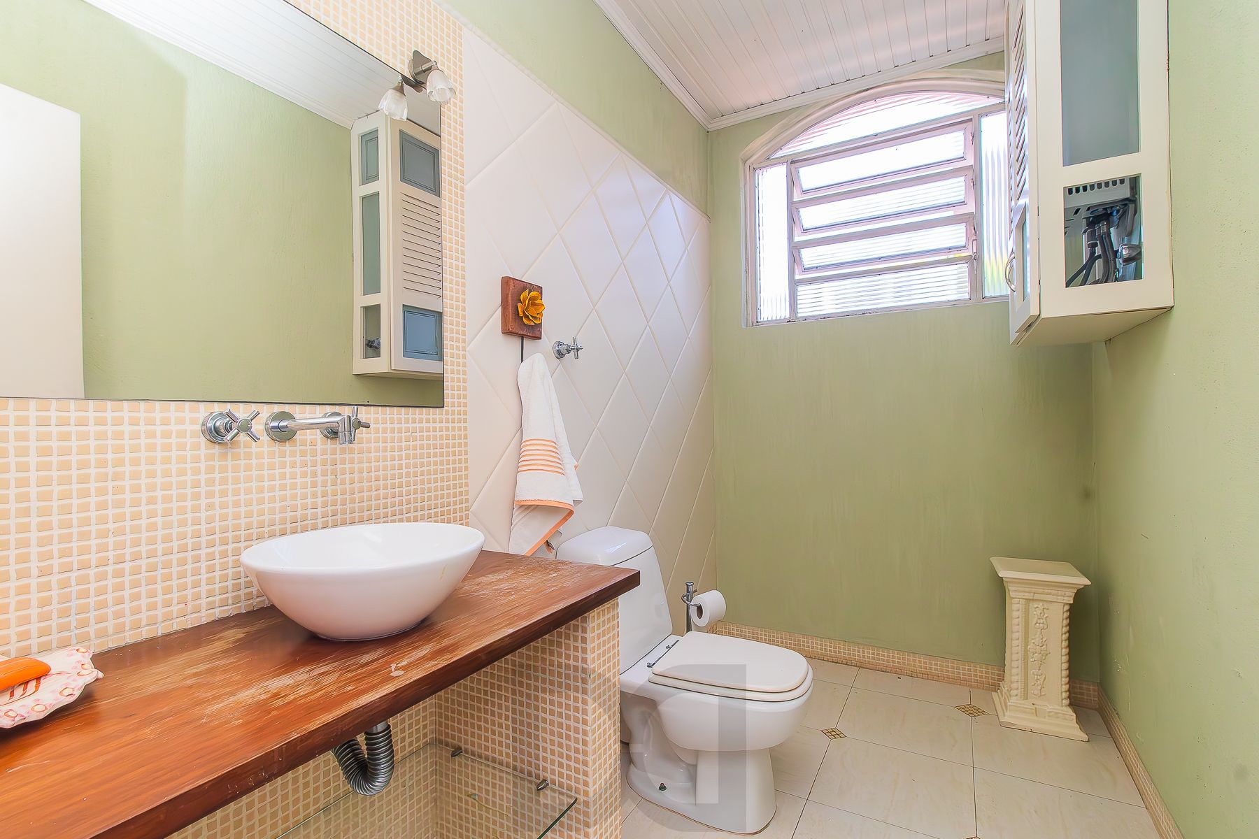 Casa com 5 dormitórios e muito mais — foto 8