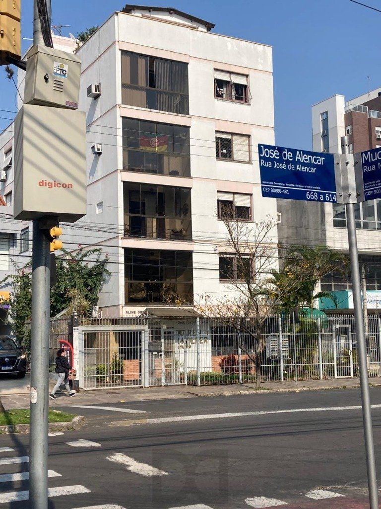 COBERTURA COM DORMITÓRIOS NO MENINO DEUS! — foto 1
