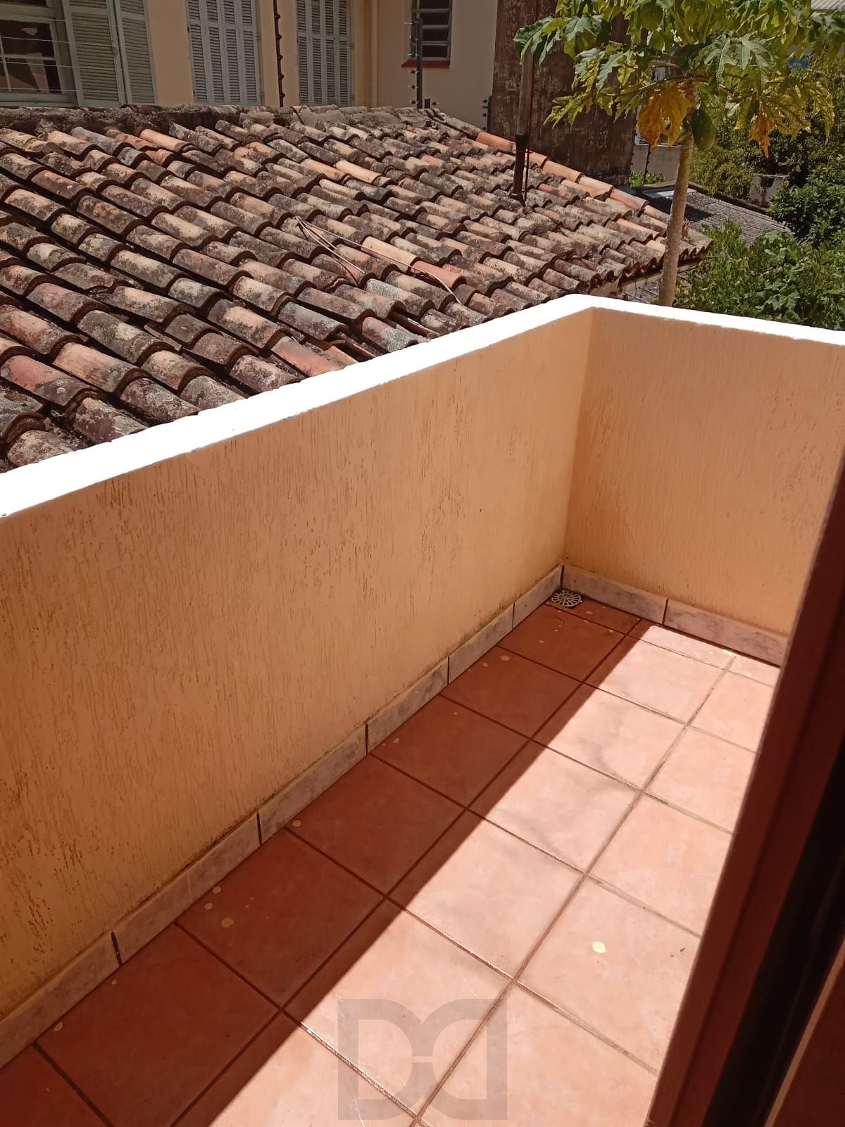 Ótima Casa com 4 Dormitórios no Bairro Cidade Baixa — foto 17
