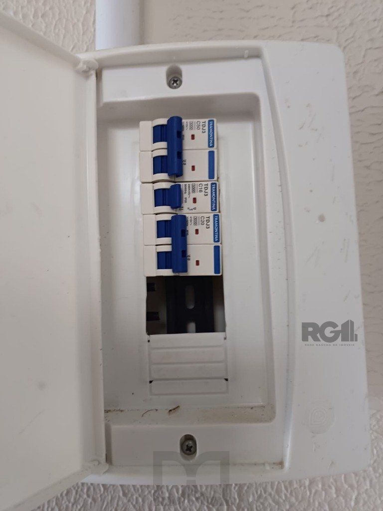 Sala reformada e desocupada! — foto 3
