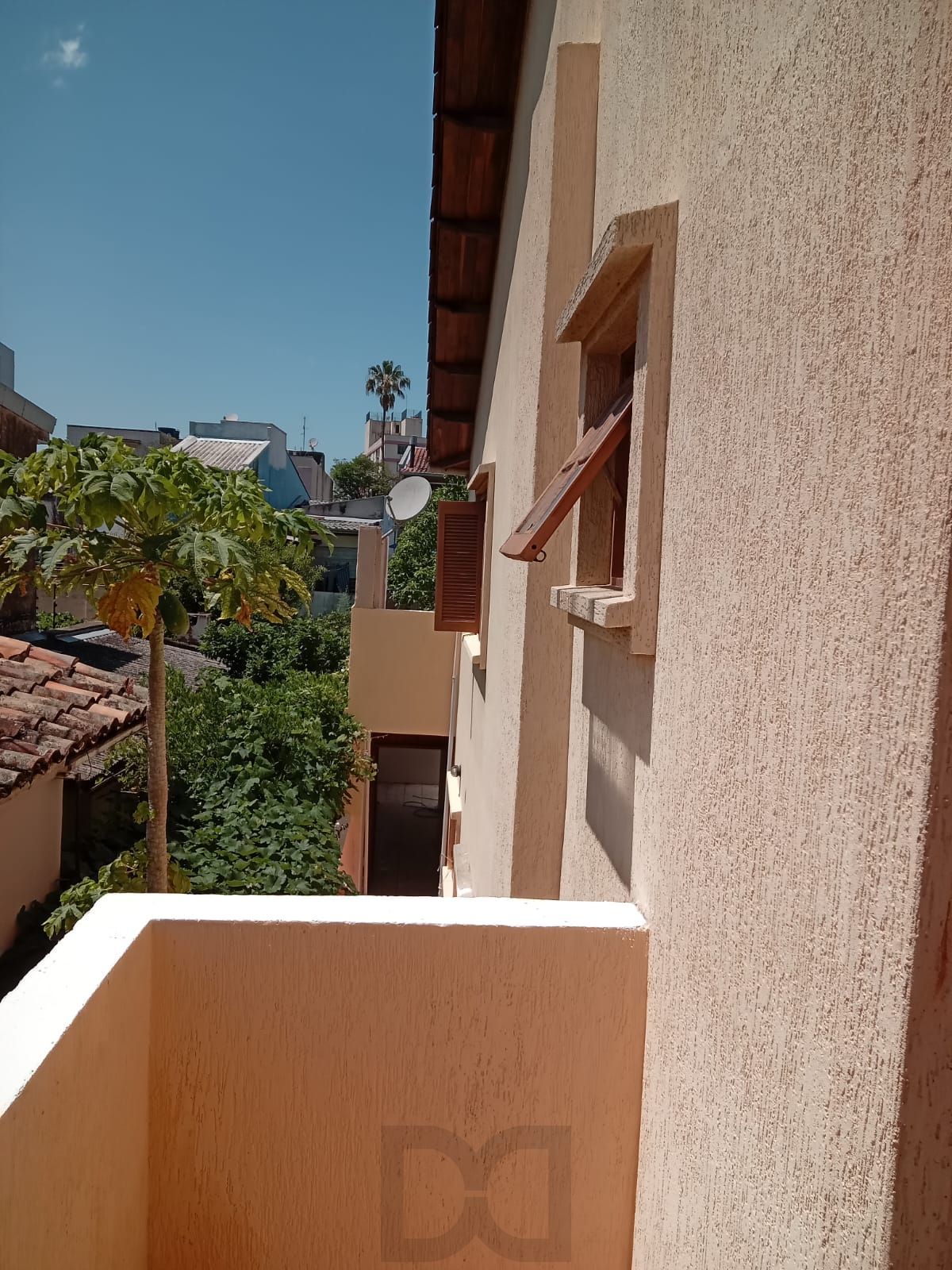 Ótima Casa com 4 Dormitórios no Bairro Cidade Baixa — foto 22