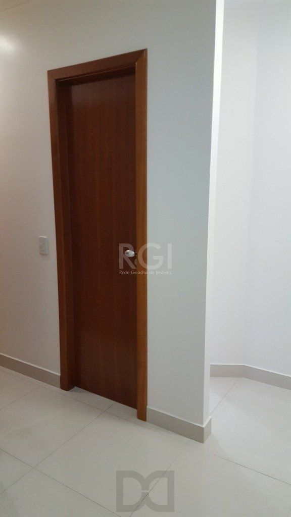 Conjunto/Sala para Venda - 36.22m², 0 dormitórios, 1 vaga - Menino Deus — foto 4