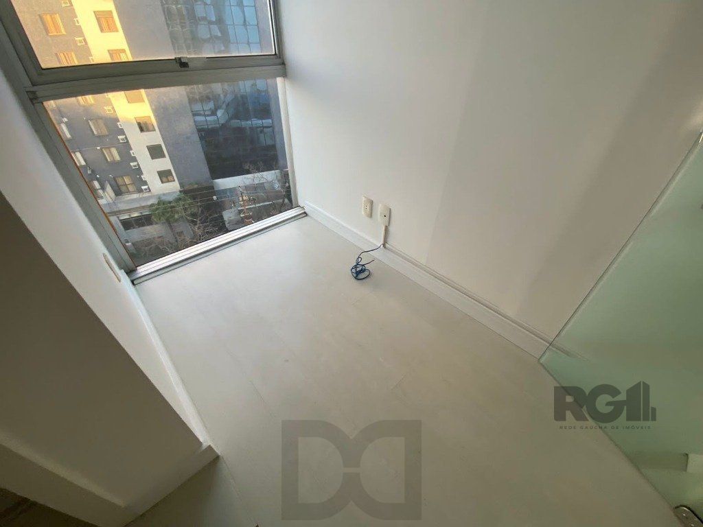 EXCELENTE SALA COMERCIAL, MOINHOS DE VENTO — foto 3