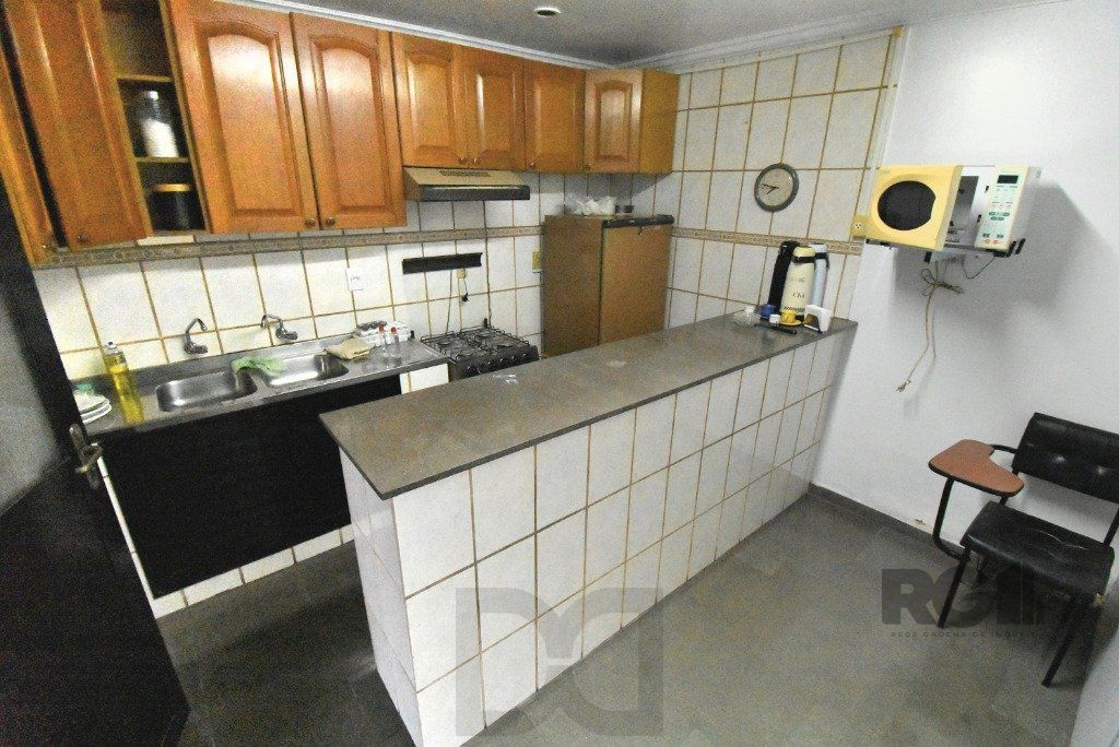 PRÉDIO - 319,00 m² - MENINO DEUS — foto 12
