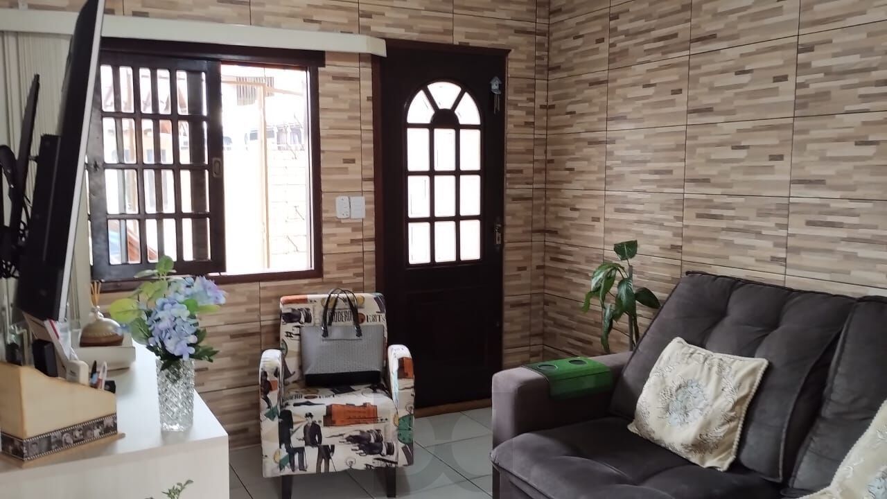 Terreno com duas frentes, três casas (duas c/dois dormitórios e a outra tipo tipo JK) — foto 5