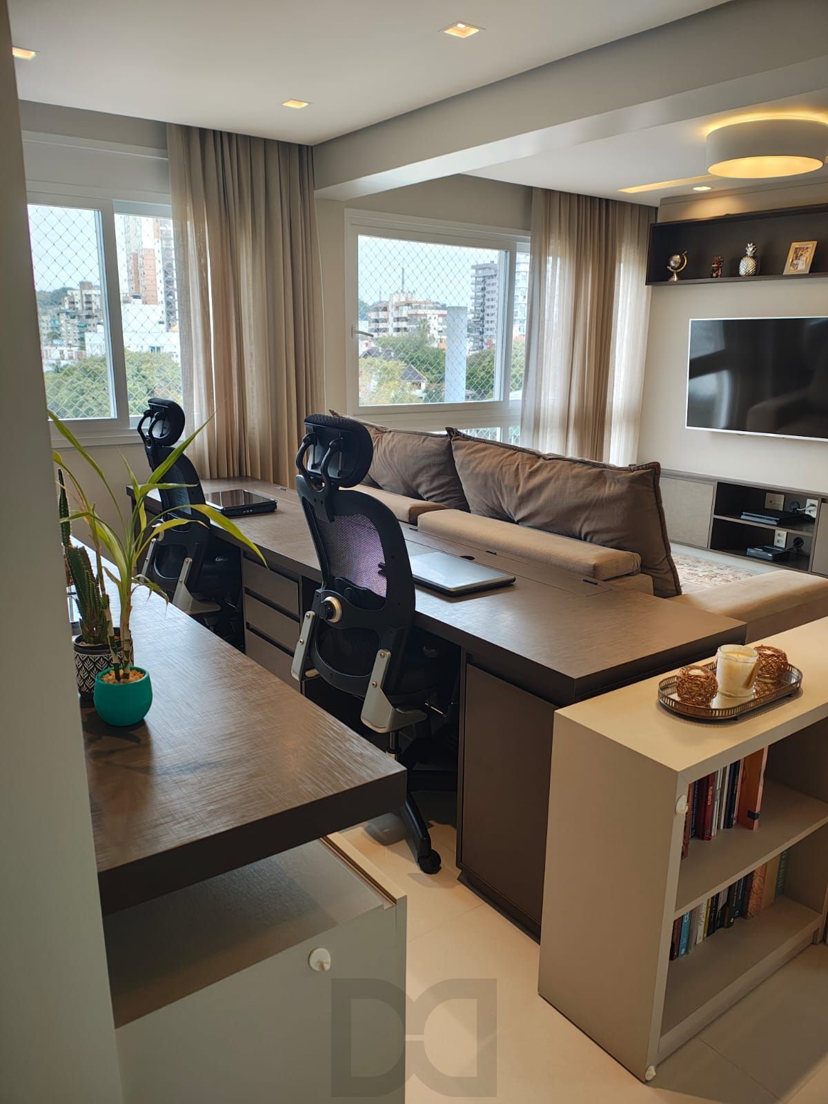 Excelente Oportunidade apartamento com móveis planejados em todos os ambientes e infraestrutura completa!!! — foto 6