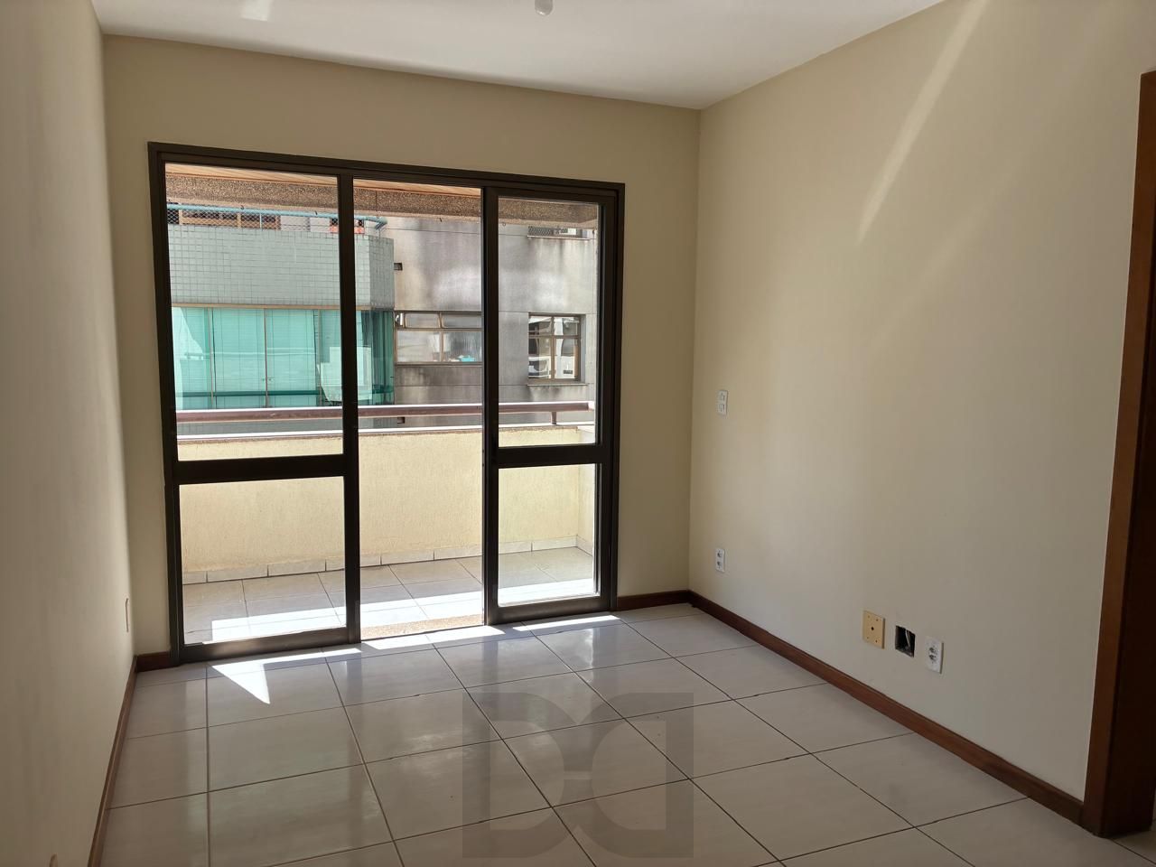 ÓTIMO APARTAMENTO 2 DORMITÓRIOS COM VAGA ESCRITURADA NO MENINO DEUS — foto 11