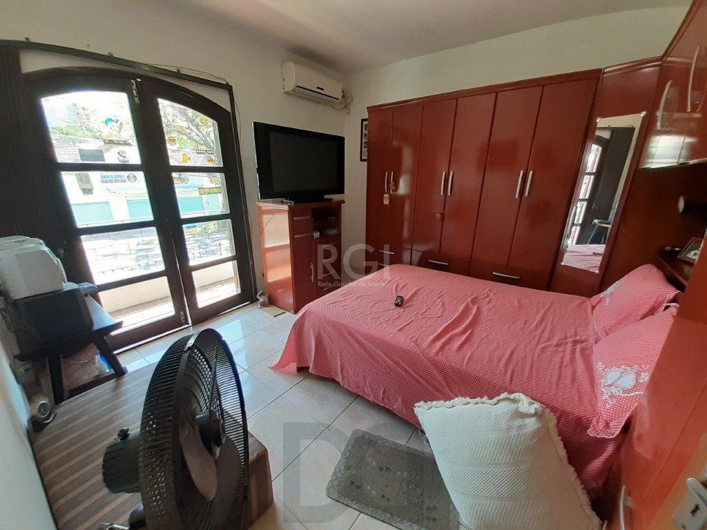 Casa para Venda - 185m², 4 dormitórios, sendo 1 suites, 2 vagas - Jardim Sabará — foto 5
