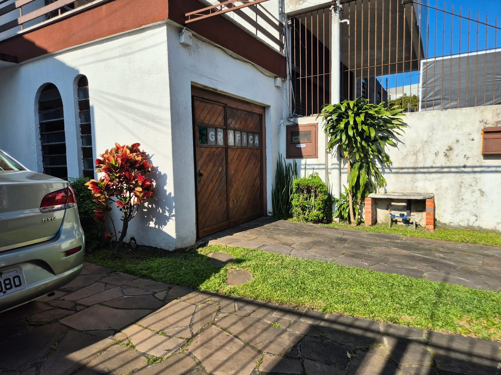 Casa com amplo pátio — foto 23