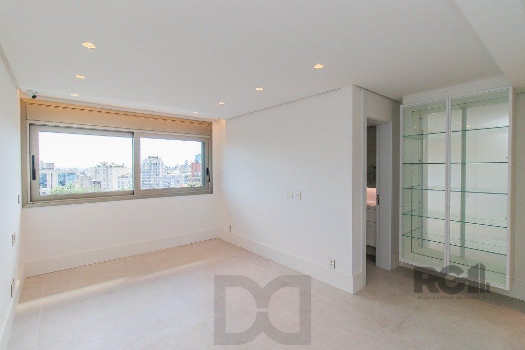 apartamento - 4 dormitórios - 4 vagas - 388,44 m² - Moinhos de Vento — foto 17