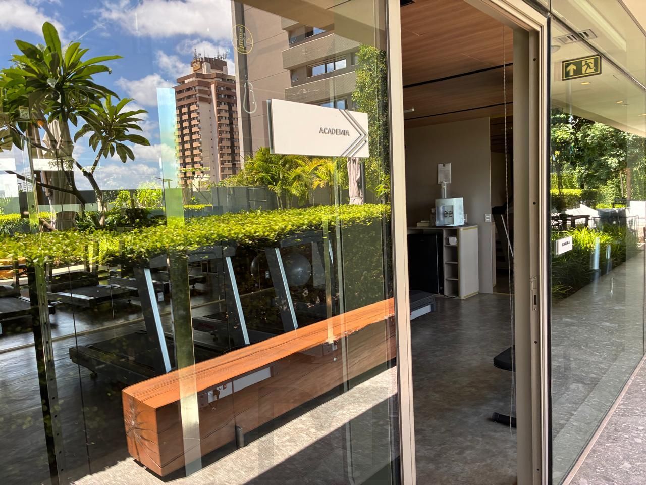 Lindo imóvel 2 dormitórios, 1 suíte, 64 m2, vaga de garagem no bairro Praia de Belas — foto 13