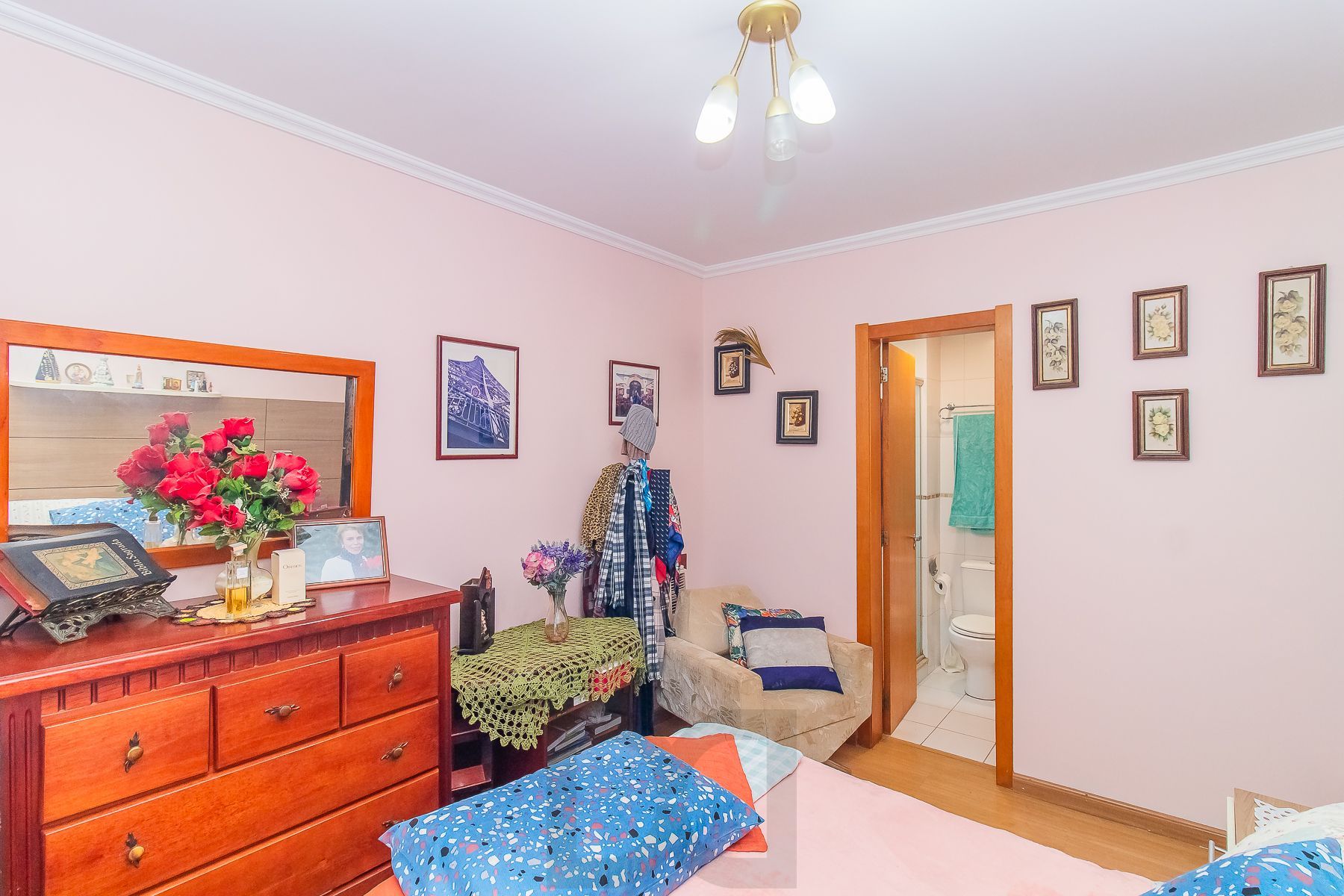 LINDO APARTAMENTO NO MENINO DEUS com 117 M PRIVATIVOS, 3 DORITÓRIOS COM SUÍTES E VAGA DUPLA — foto 12
