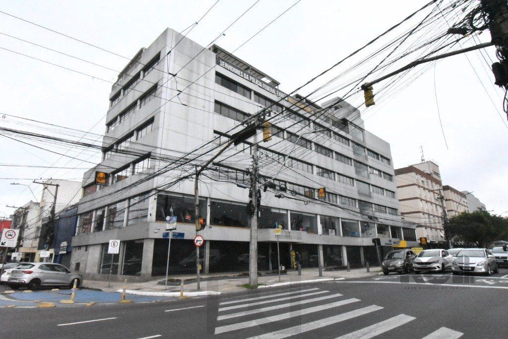 Sala comercial na Azenha 489m² — foto 1
